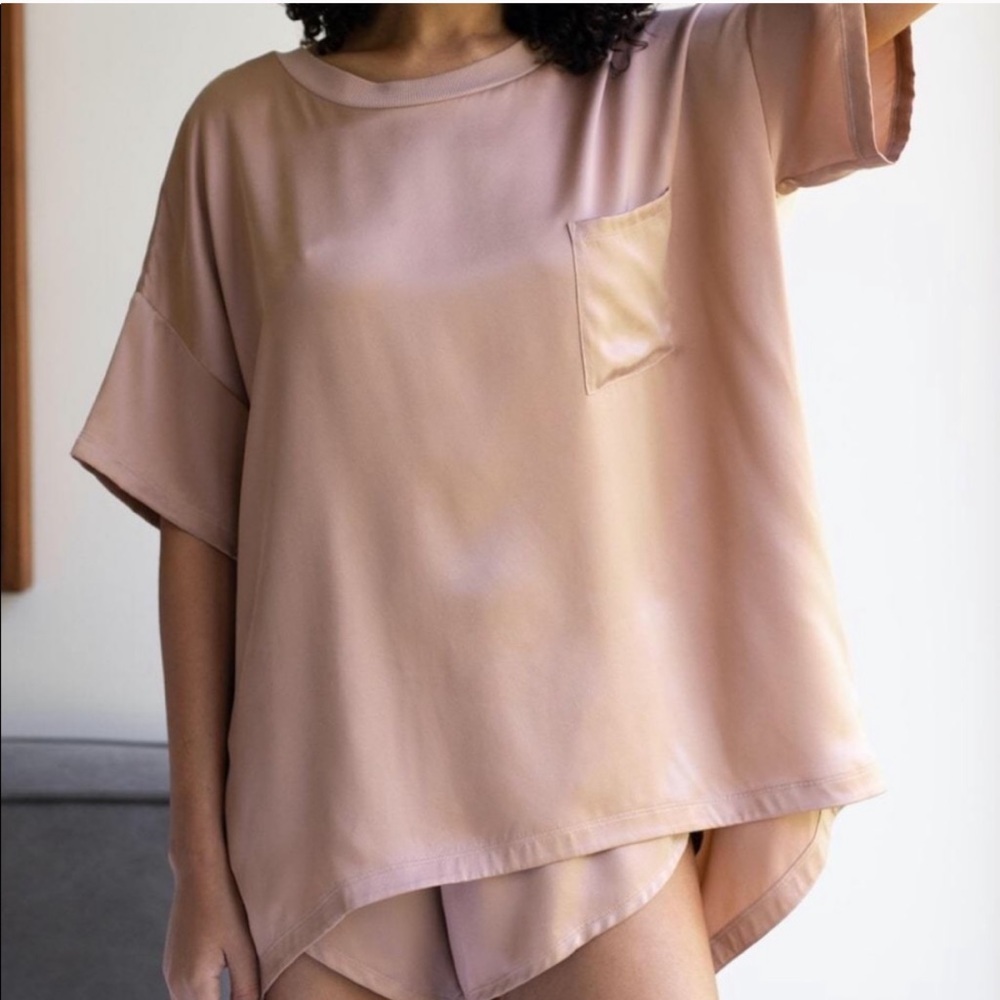 Lunya Washable Silk Tee Set